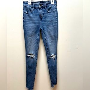 American Eagle The Dream Jean.  Size 00 Short.
